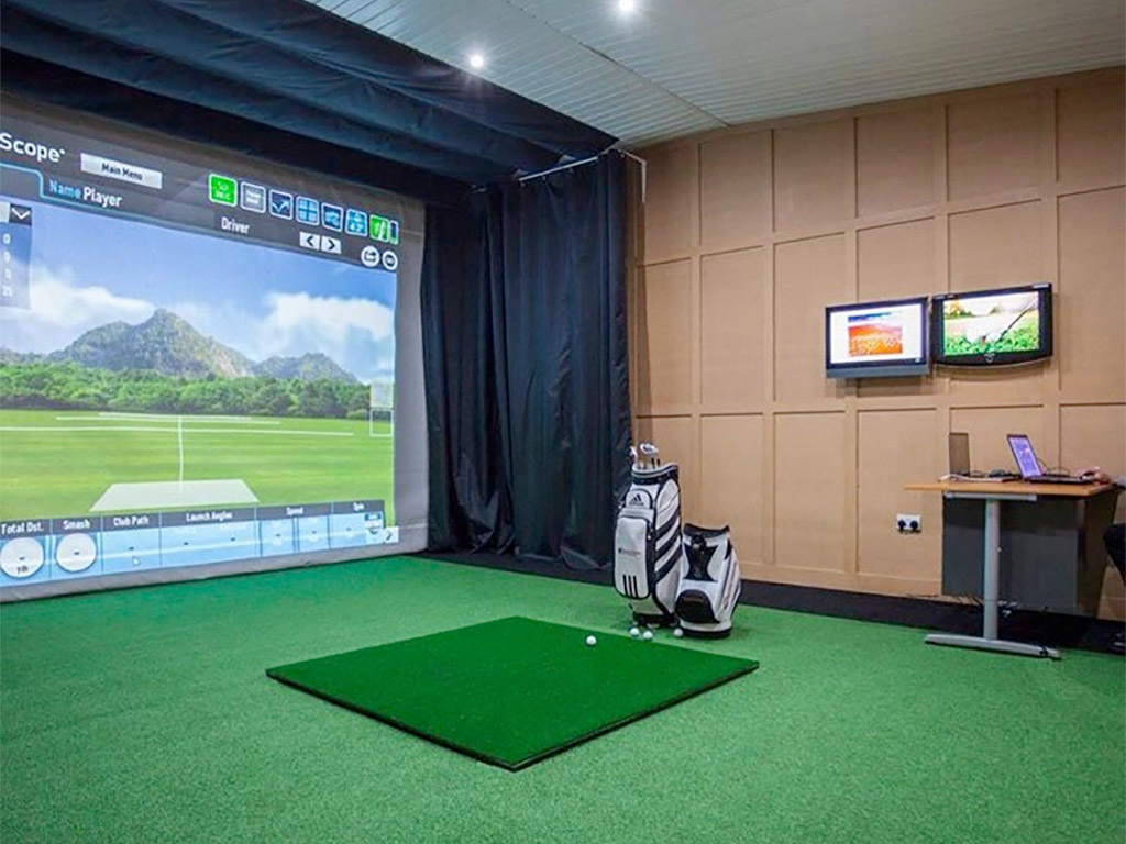 Pro-Golf Simulation Rooms at Rebrof Timber Buildings